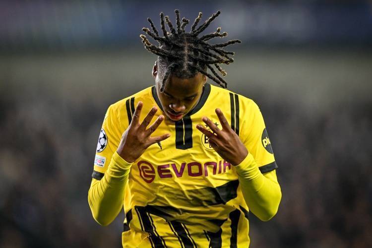 他出战了, 贡献