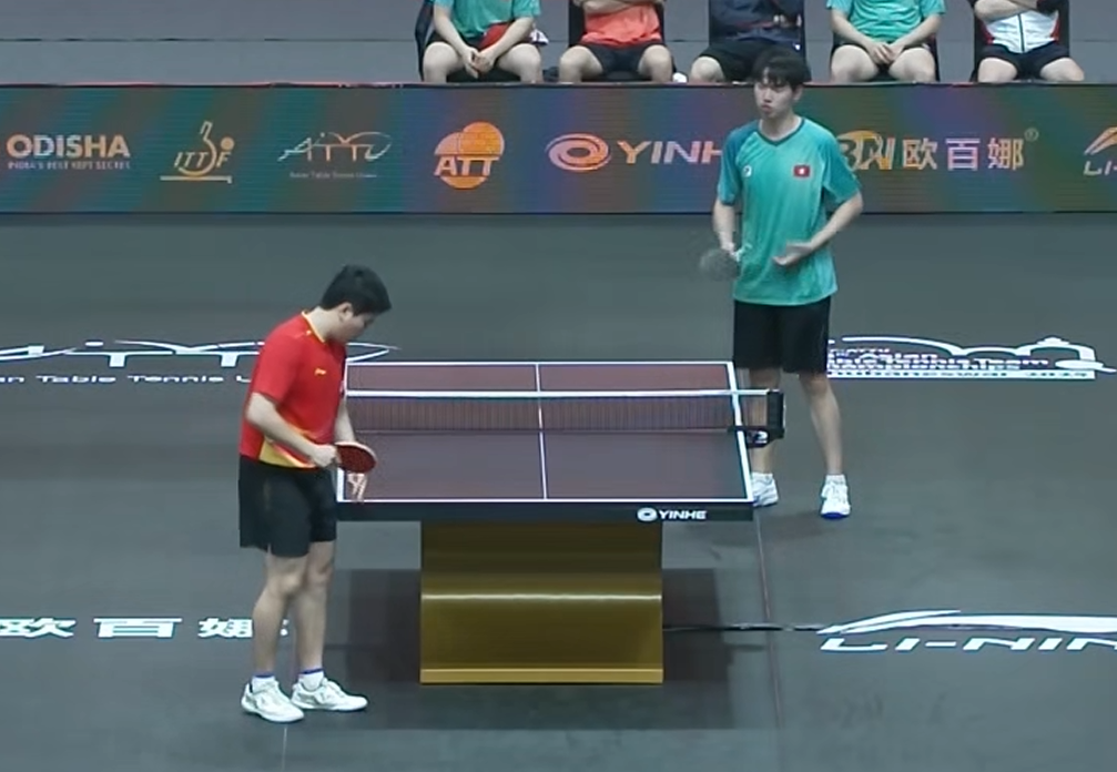 而是以旋转, 崑落点的牵